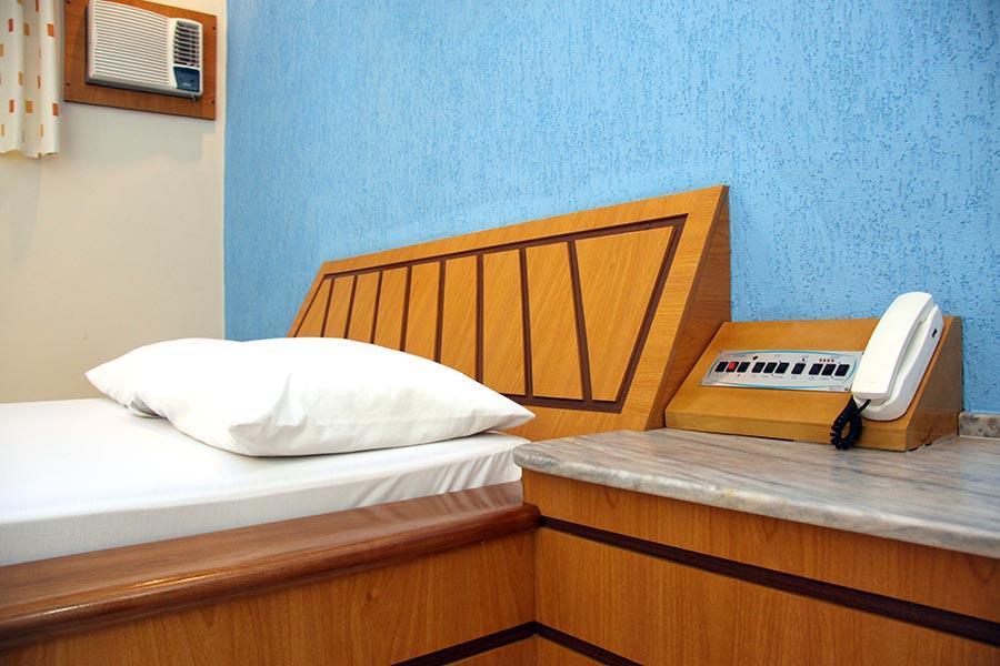 Motel Passport Guaratinguetá Eksteriør bilde